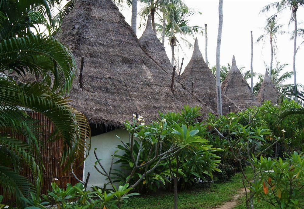 B52 Beach Resort Ko Pha Ngan Buitenkant foto