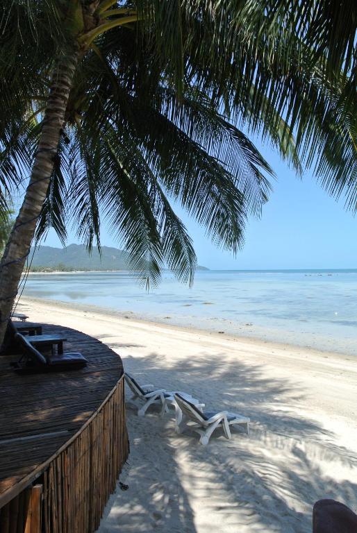 B52 Beach Resort Ko Pha Ngan Buitenkant foto